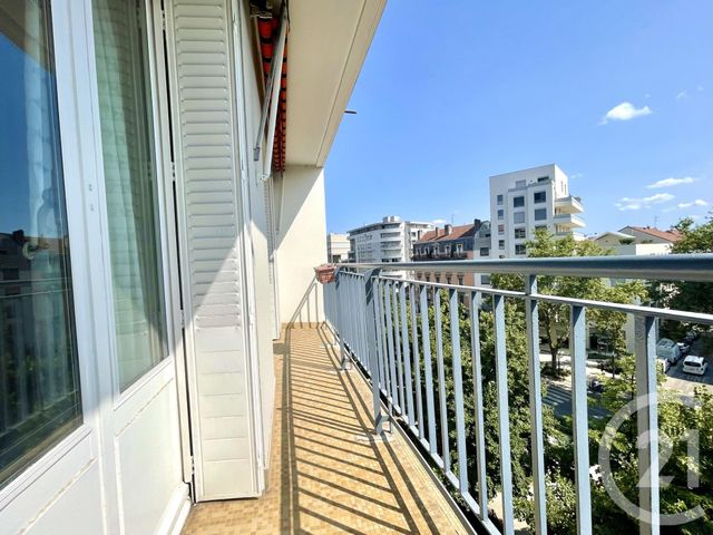 Appartement T3 à vendre - 3 pièces - 56.87 m2 - VILLEURBANNE - 69 - RHONE-ALPES - Century 21 Villa Urbana