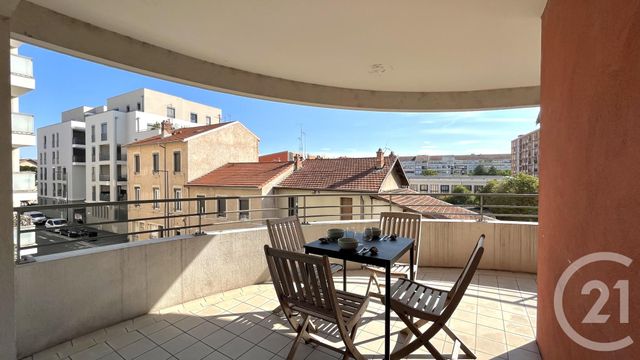 Appartement T3 à vendre - 3 pièces - 67.0 m2 - VILLEURBANNE - 69 - RHONE-ALPES - Century 21 Villa Urbana