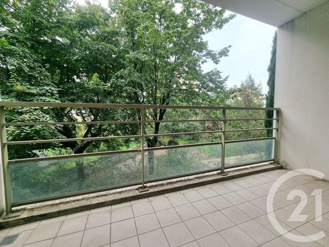 Appartement T3 à vendre - 3 pièces - 66.77 m2 - VILLEURBANNE - 69 - RHONE-ALPES - Century 21 Villa Urbana