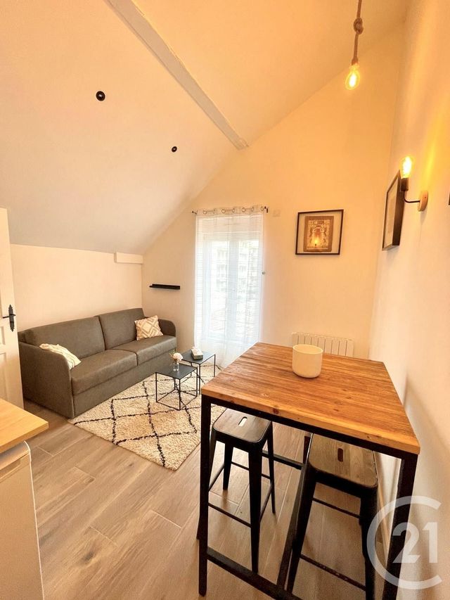 Appartement T1 à vendre - 1 pièce - 15.0 m2 - VAULX EN VELIN - 69 - RHONE-ALPES - Century 21 Villa Urbana